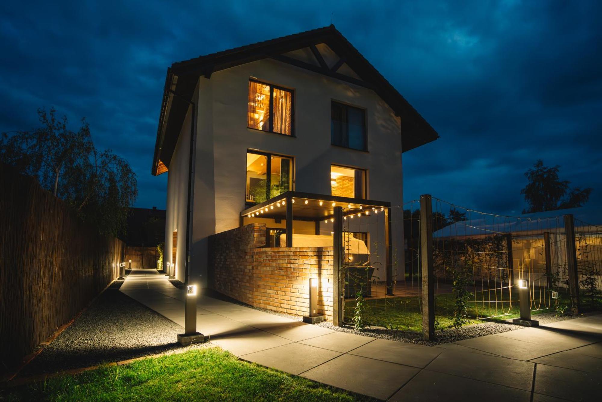 H&G Boutique Apartments Oświęcim Exteriör bild